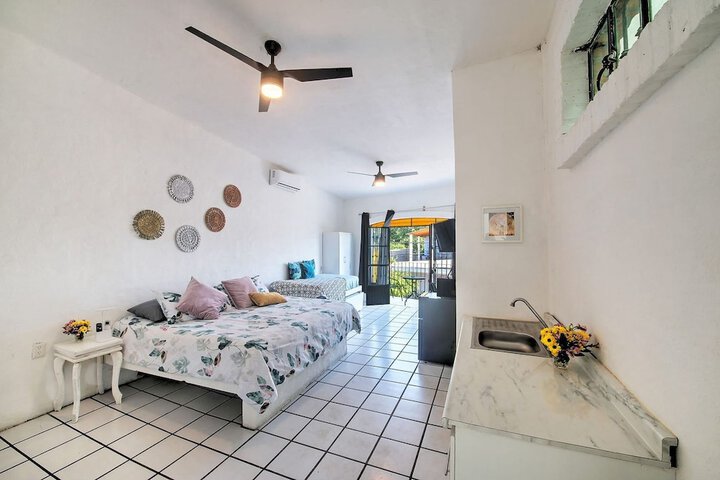 Room 4 of 23