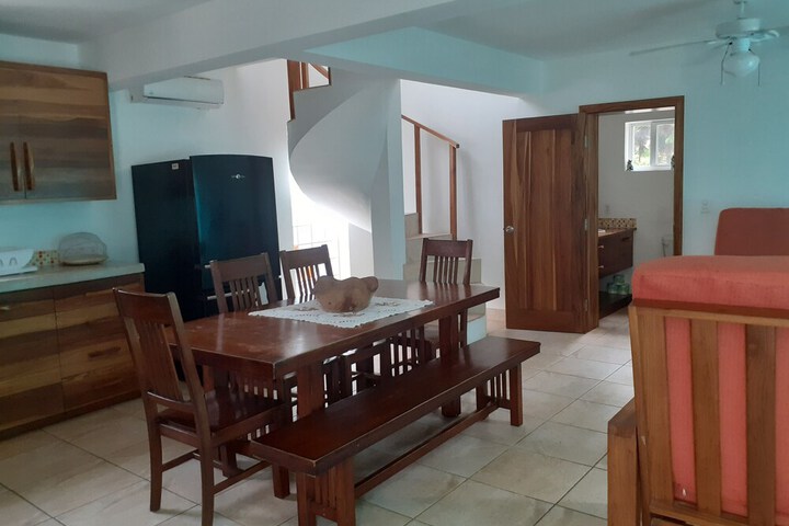Room 10 of 40