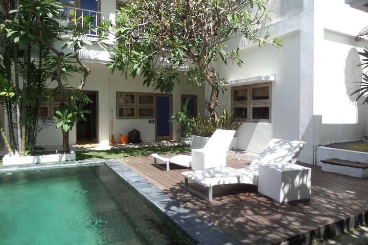 Pool Hotel