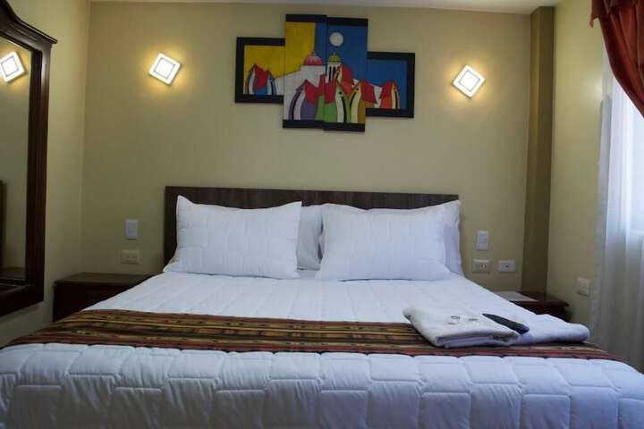 Room 9 of 23