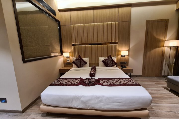 Room 22 of 33