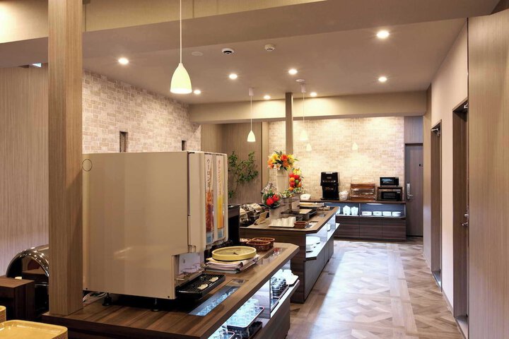 Dining Photos