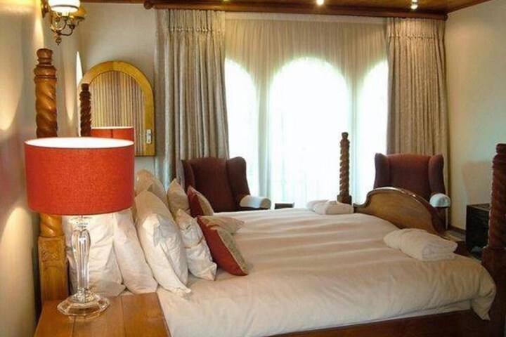 Room 17 of 29