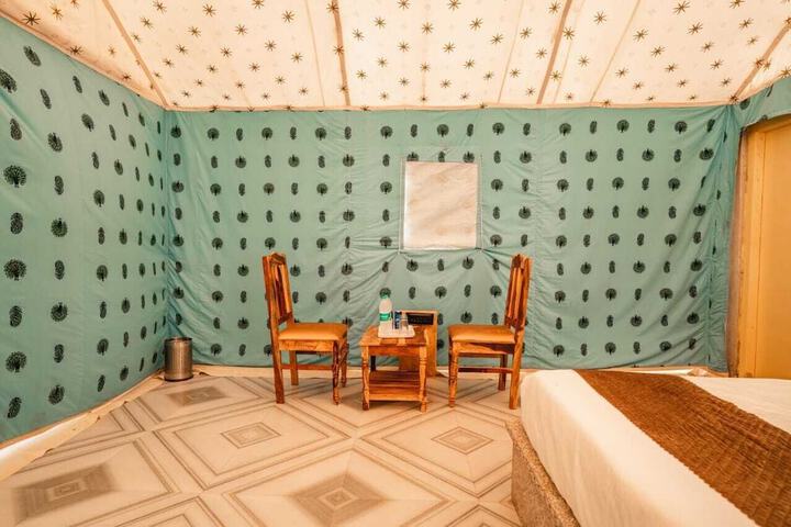 Room 8 of 23
