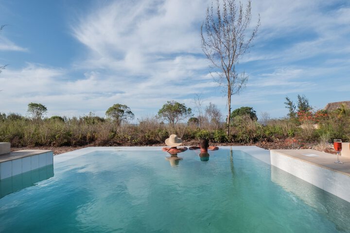 Pool 38 of 62