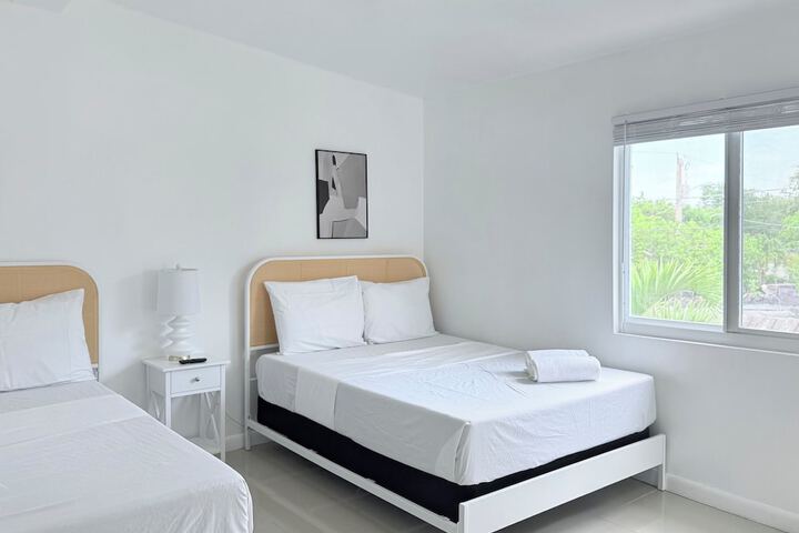 Room 8 of 65