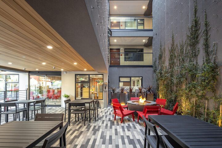 Terrace/Patio 126 of 149