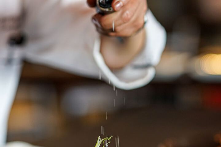 Dining 56 of 118