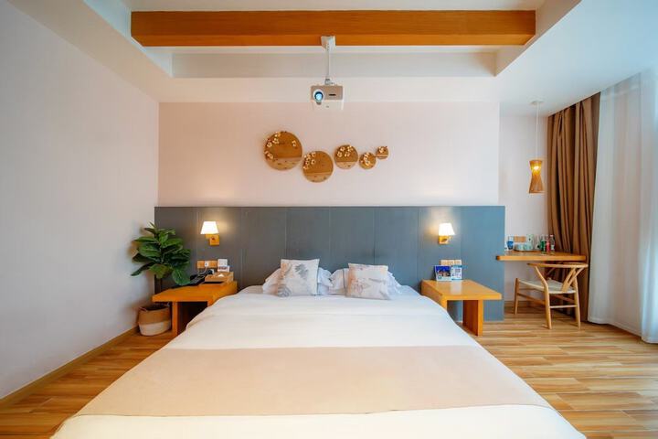 Room 86 of 149