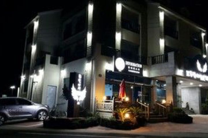Hotel 103 of 139