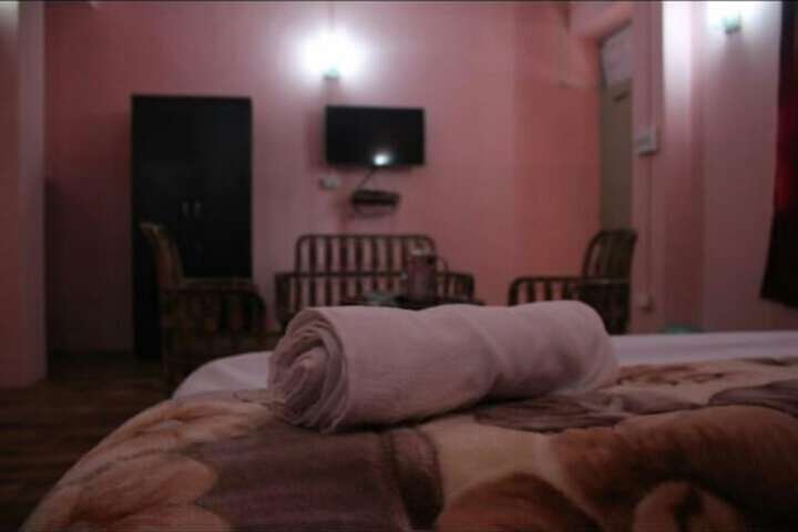 Room 8 of 8