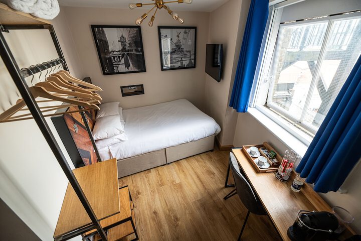 Room 29 of 79