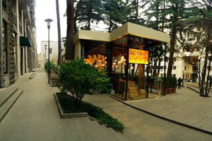 Hotel Exterior 14 of 82