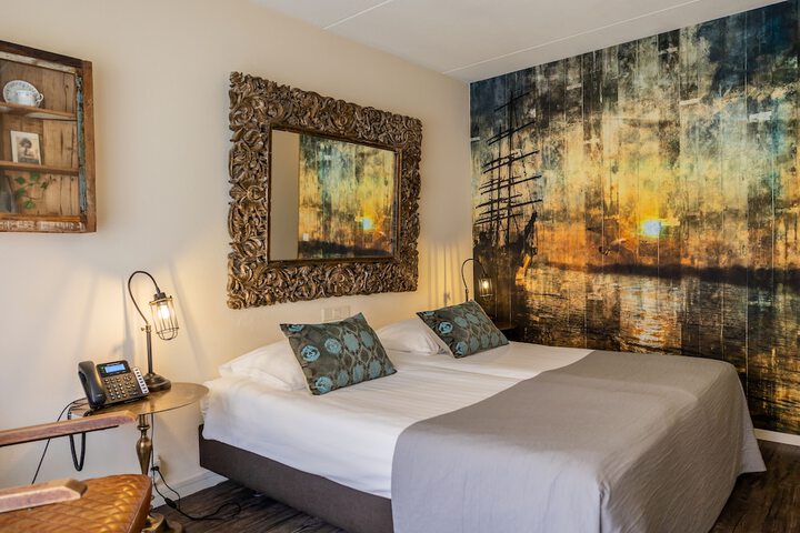 Room 15 of 47