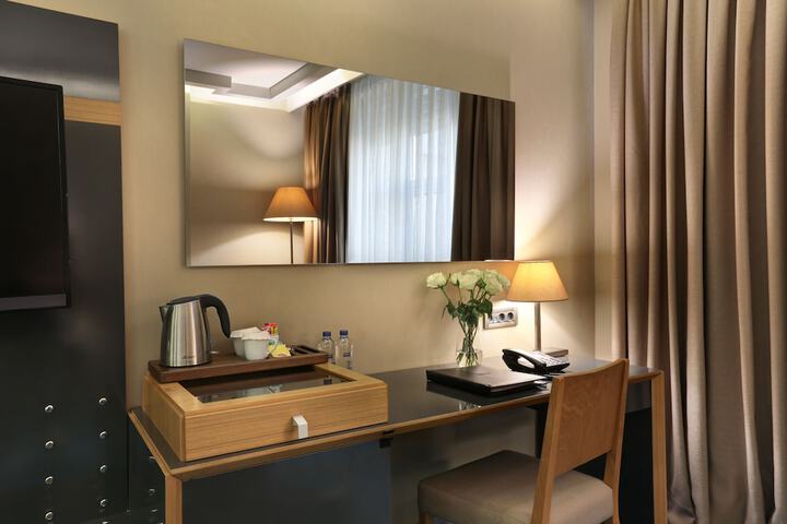 Room 12 of 59
