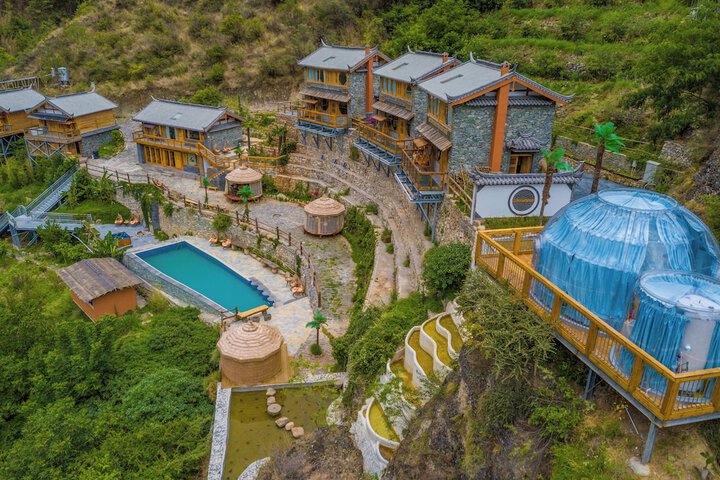 Photo of Tiger Leaping Gorge yachajiao Manor