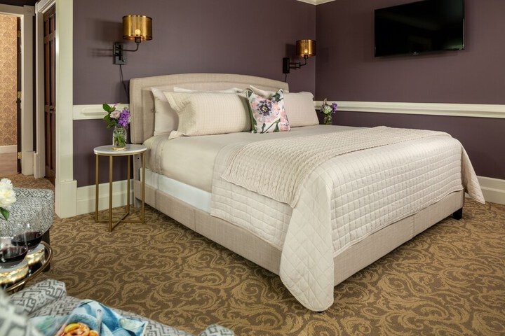 Room 3 of 25