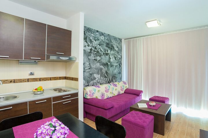 Room 55 of 132