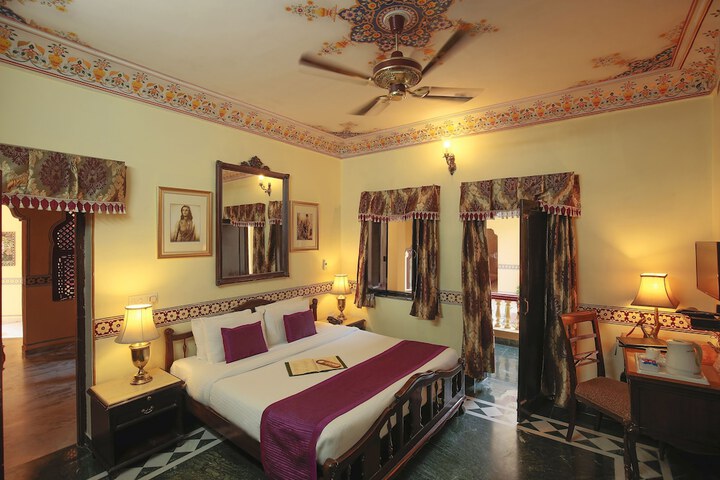 Room 25 of 129