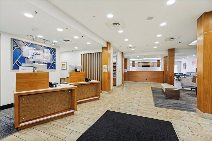 Hotel 33 of 36