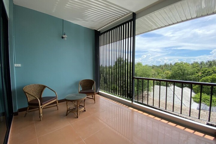 Terrace/Patio 27 of 69