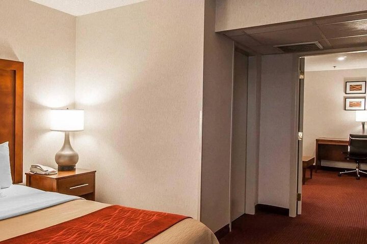 Room 58 of 93