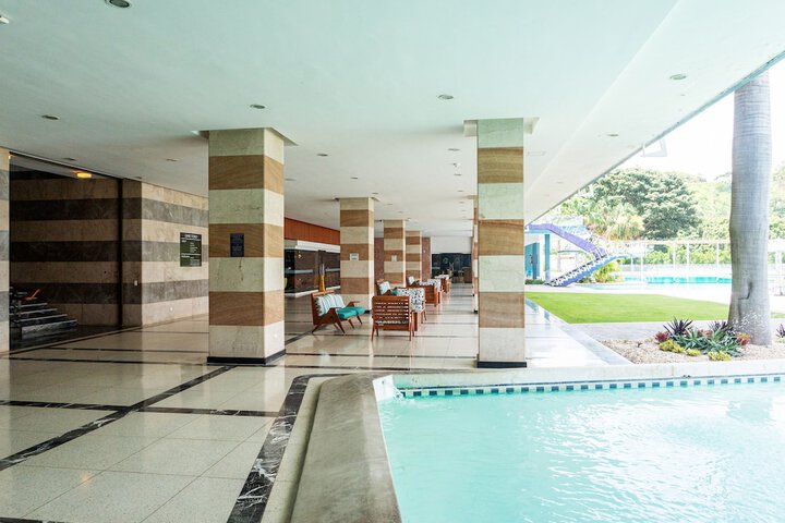 Pool 54 of 108