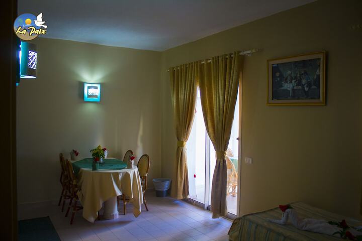 Room 8 of 24