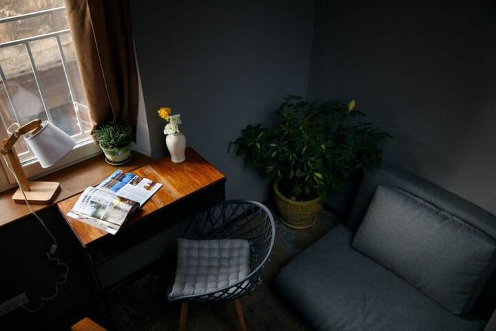 Room 16 of 29