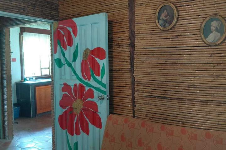 Room 49 of 138