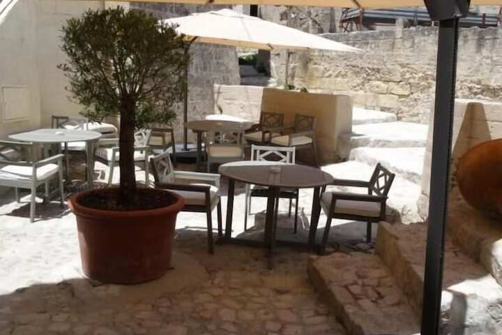 Terrace/Patio 84 of 106