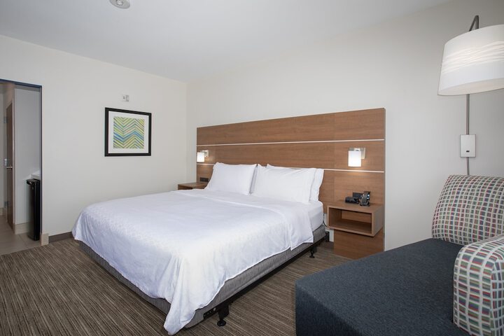 Room 18 of 49