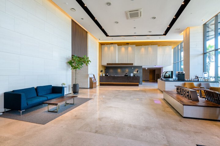 Hotel Interior 10 of 153
