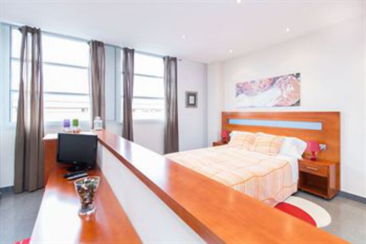 Room 15 of 35