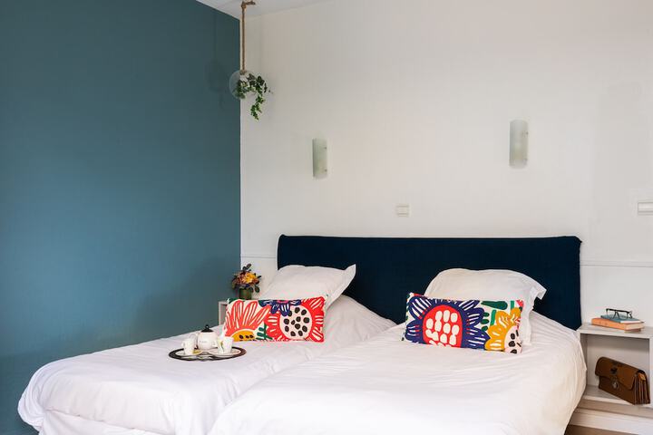 Room 5 of 29