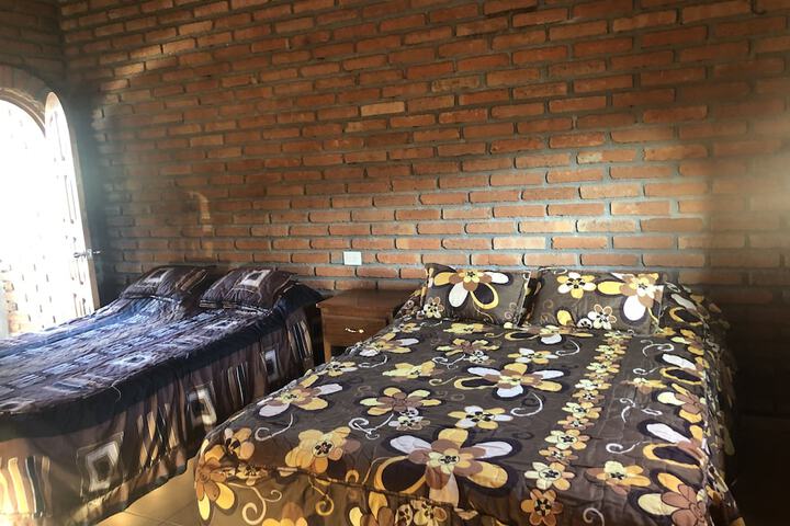 Room 8 of 41