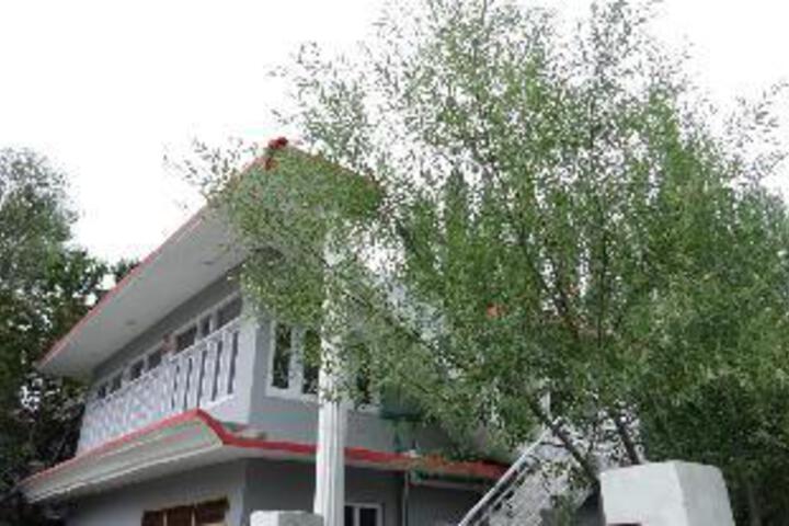 Xhansa Hotel Skardu