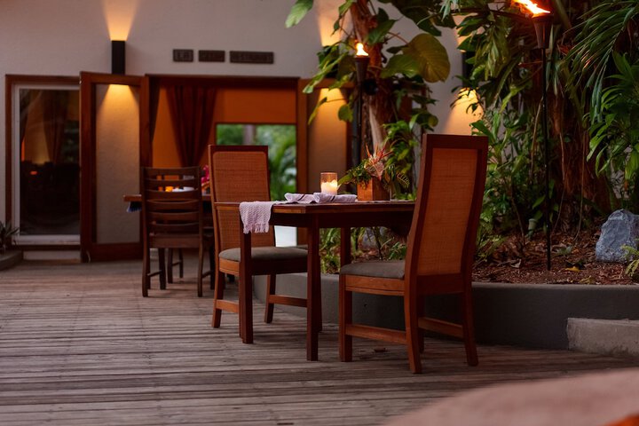 Dining 86 of 132