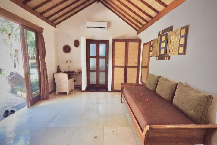 Room 12 of 47
