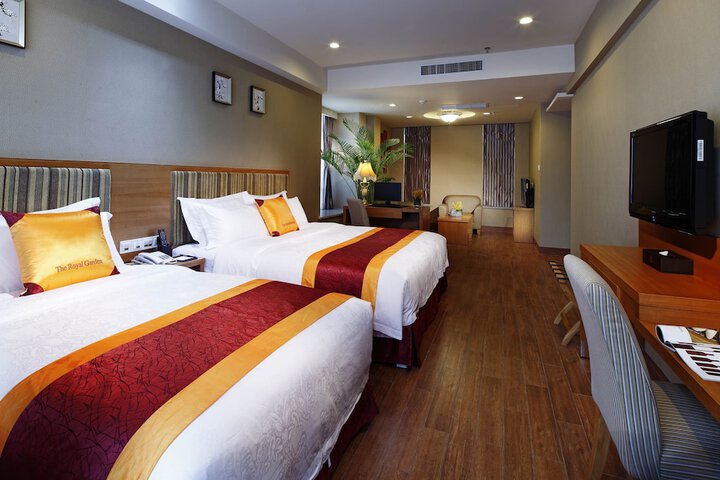 Room 15 of 47