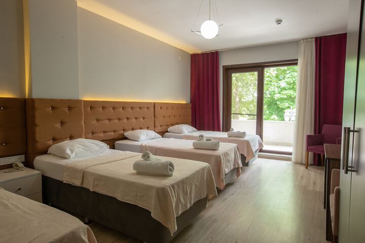 Room 3 of 22