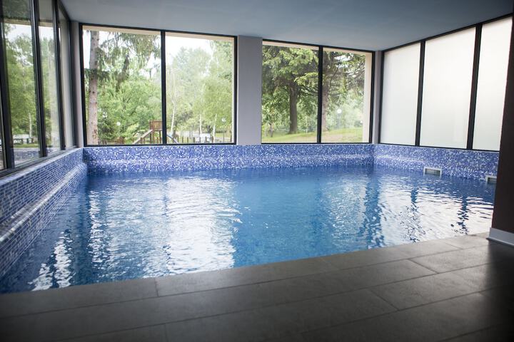 Pool 23 of 38