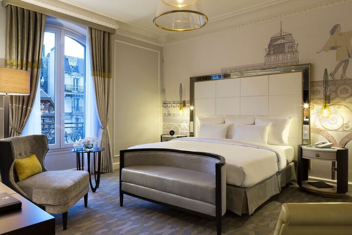 Room 40 of 85