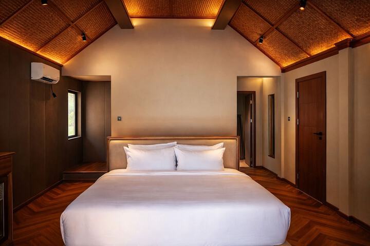 Room 20 of 71