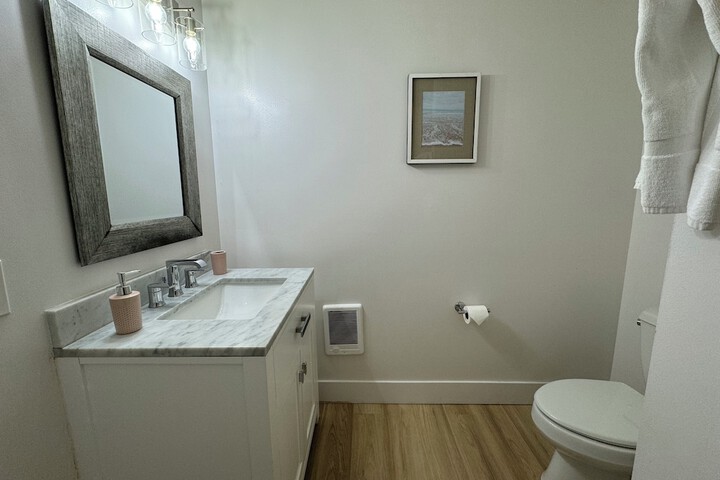 Room 115 of 155