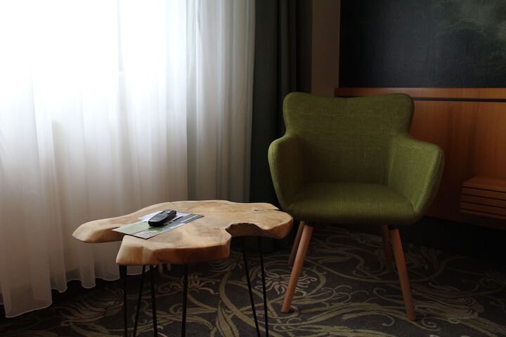 Room 17 of 79