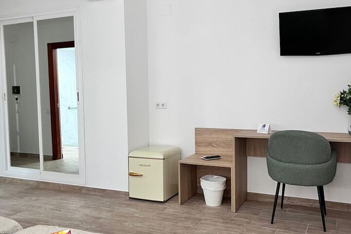 Room 25 of 64