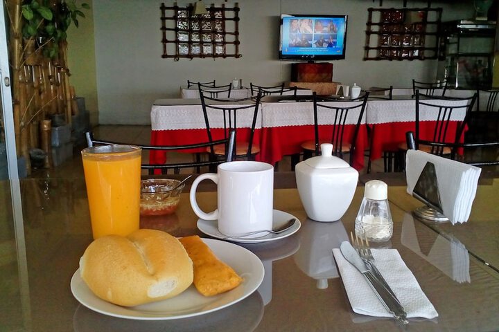 Breakfast/Coffee Service 22 of 28