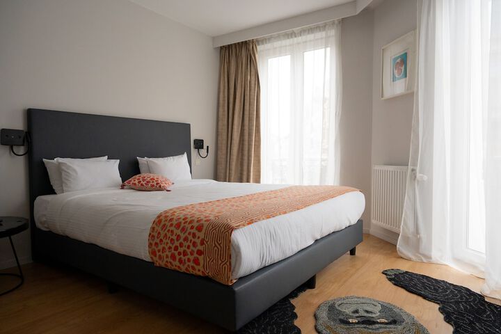 Room 4 of 26