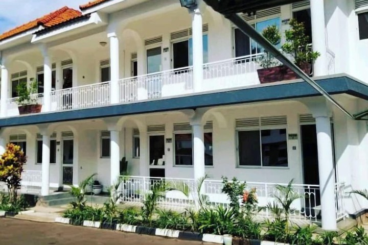 Hotel 62 of 63